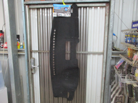 Sunland Dashmat Black Fits Toyota Rav4 New Part