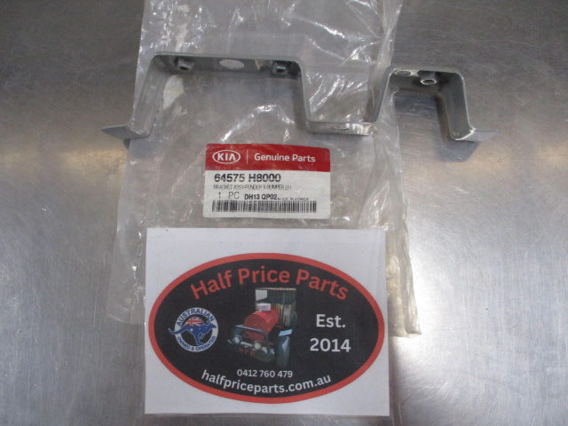 Kia Rio Genuine Left Hand Guard And Bumper Bracket New Part