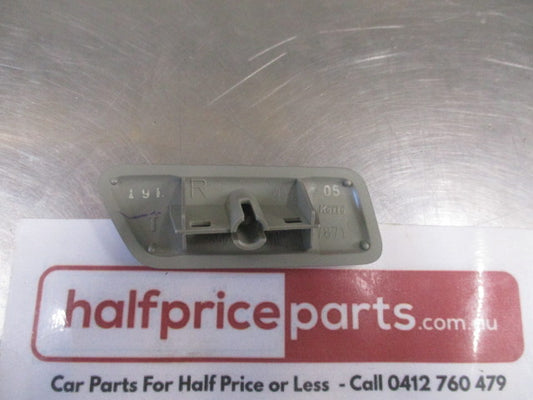 Mitsubishi Outlander Genuine Front Right Hand Headlight Washer Cover (Silver) New Part