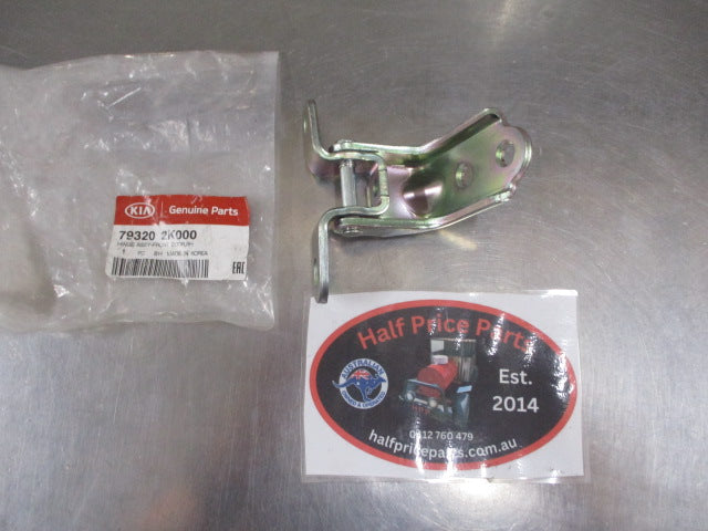 Kia Soul/EV Genuine Right Hand Front Drivers Door Hinge New Part