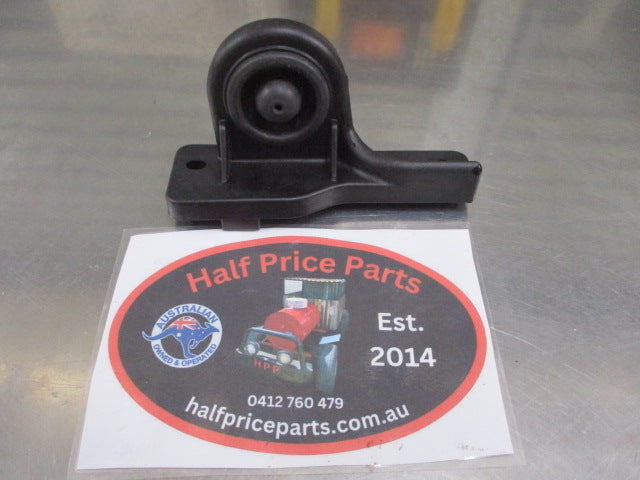 Kia Carnival Genuine Left Hand Front Upper Radiator Mount New Part