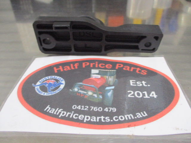 Kia Carnival Genuine Left Hand Front Upper Radiator Mount New Part