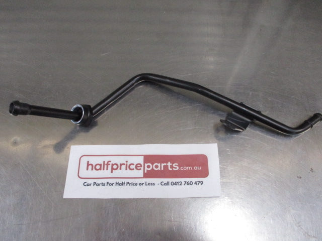 Mitsubishi Triton Genuine Engine Oil Cooler Water Pipe New Part