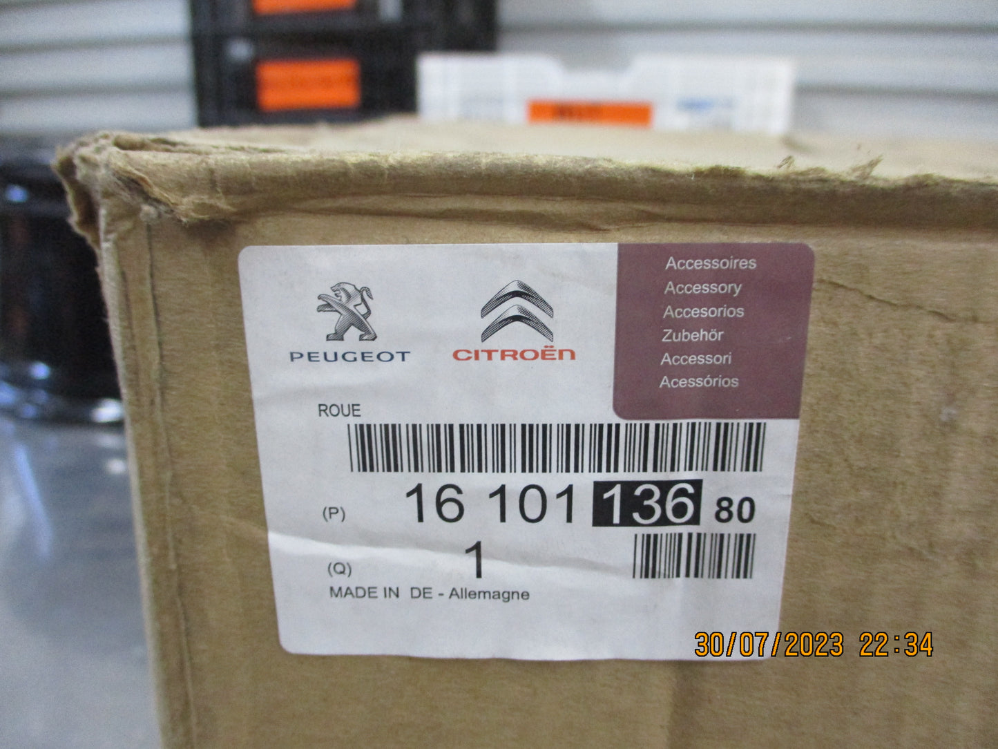 Peugeot 308 Genuine 18x8 J Black Sapphire (Pair) New Part
