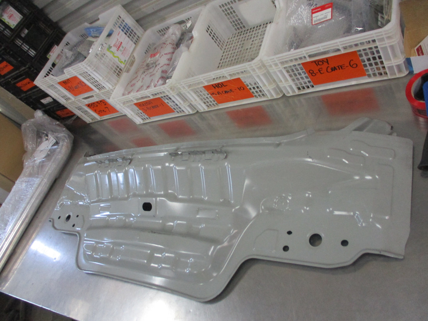 Kia Optima Genuine Rear Center Body Panel (Beaver Panel) New Part