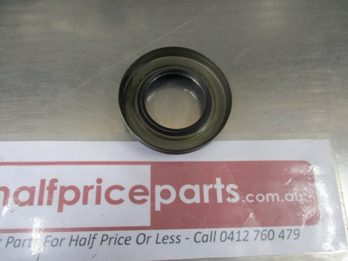 Nissan Patrol Y62 Genuine Front Drive Pinion Oil Seal New Part