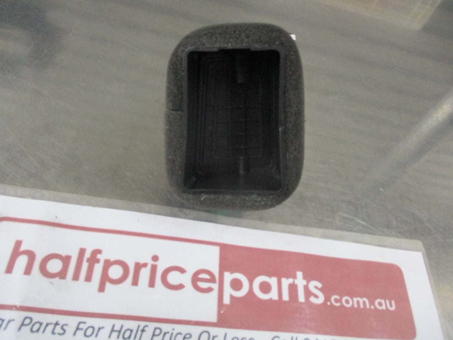Holden JH Cruze Sedan/Hatch Genuine Left Hand Centre Air Outlet New Part
