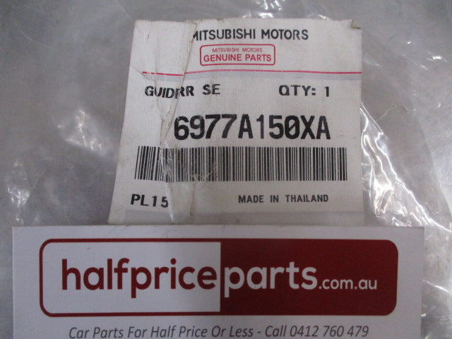 Mitsubishi Triton Genuine Rear Middle Seat Belt Guide New Part