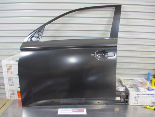 Mitsubishi Outlander Genuine Passenger Door Skin (Unpainted) New Part