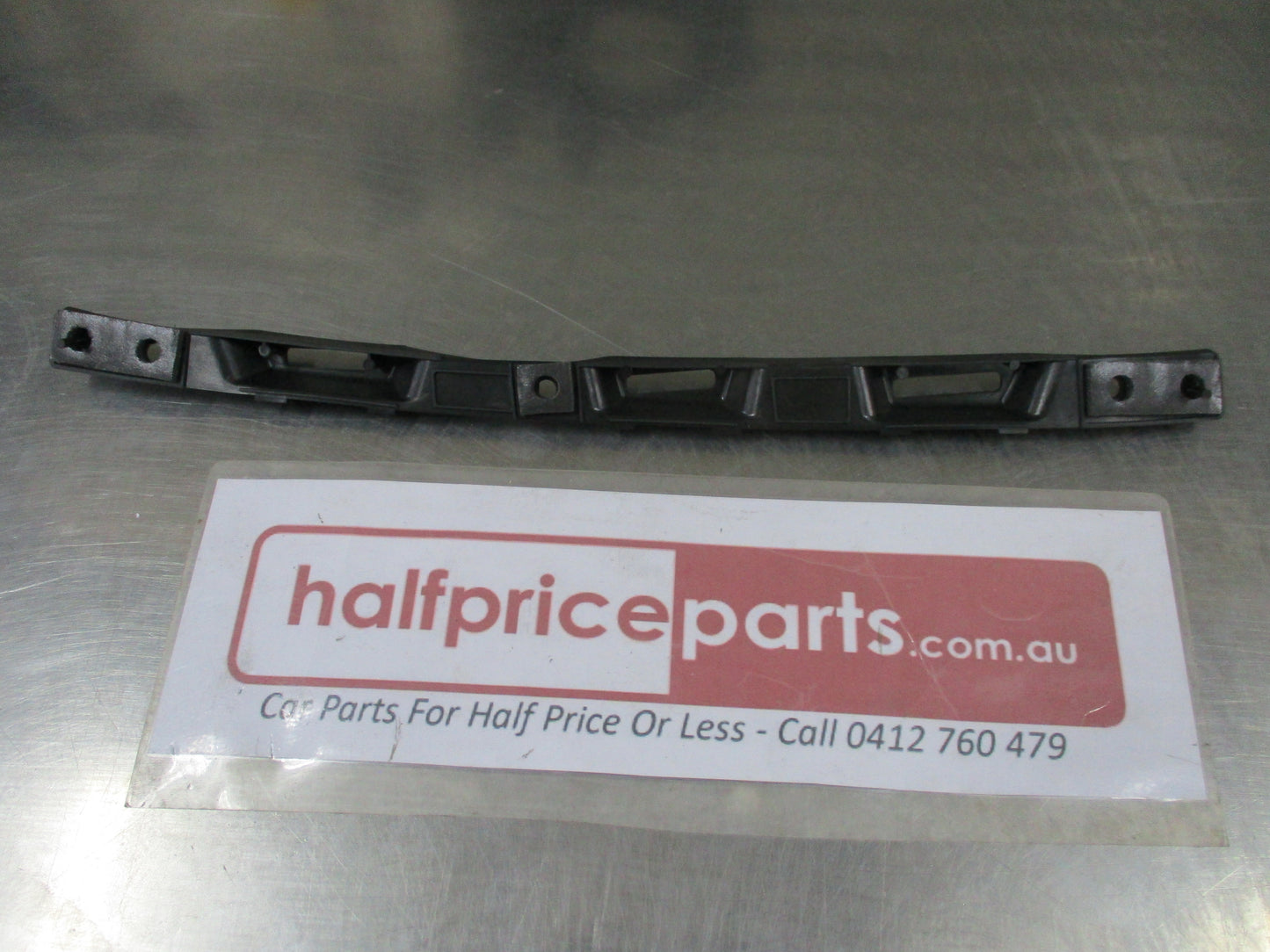 Holden Commodore VE Genuine Rear Window Mould Bracket (Black) New Part