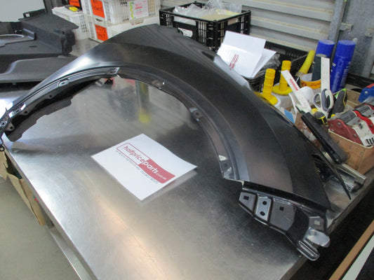 Nissan X-Trail T32 Genuine Front Right Hand Guard New Part