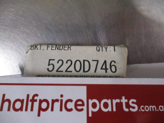 Mitsubishi Outlander Genuine Front Guard Reinforced Rear Apron Bracket New Part