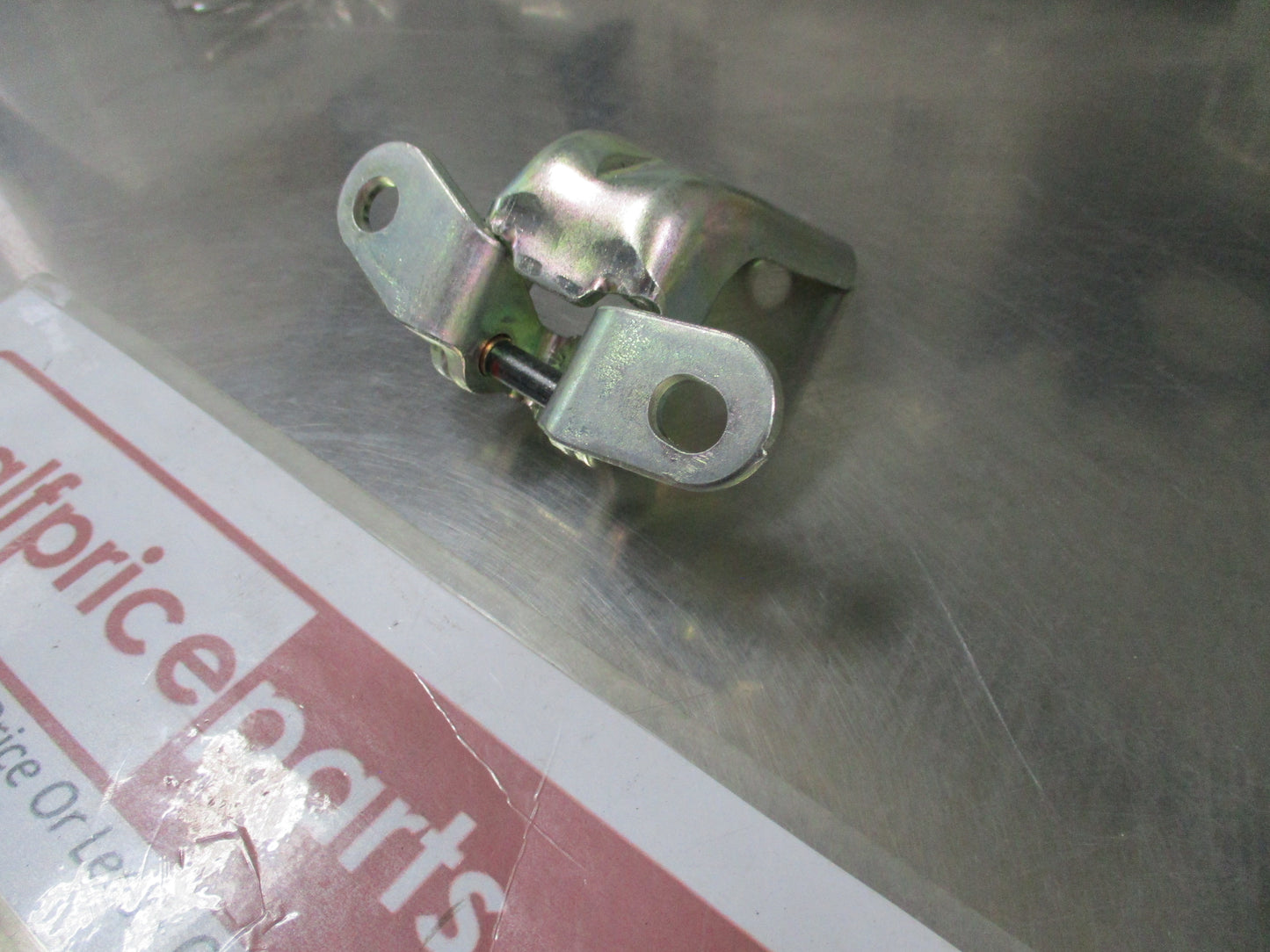 Hyundai Santa Fe / Kia Sorento Genuine Right Hand Rear Door Lower Hinge Assembly New Part