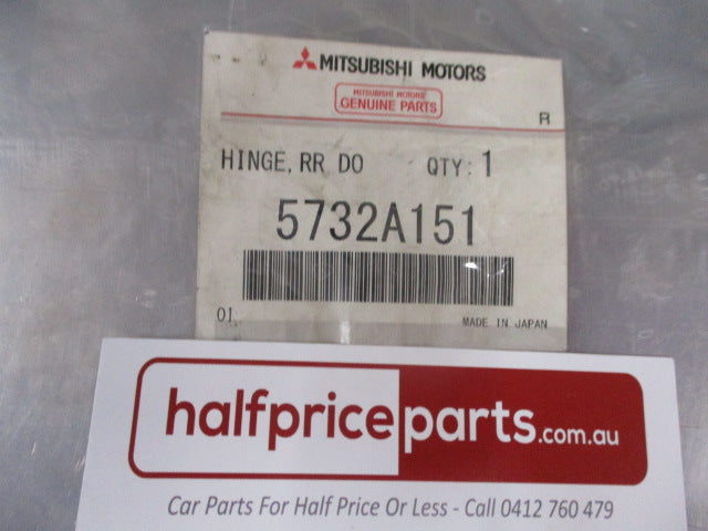 Mitsubishi Eclipse Cross Genuine Left Hand Rear Upper Door Hinge New Part