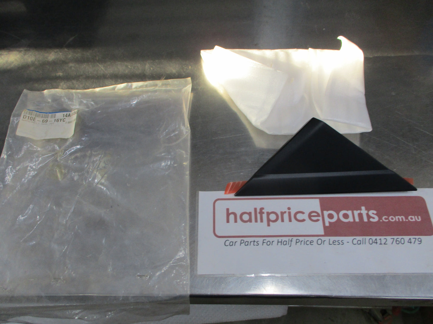 Mazda CX-3 Genuine Left Hand Outer Corner Moulding New Part