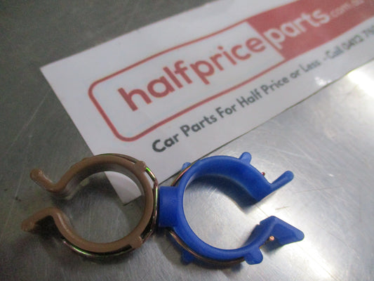 Mitsubishi Pajero/Challenger Genuine Power Steering Oil Line Clip New Part