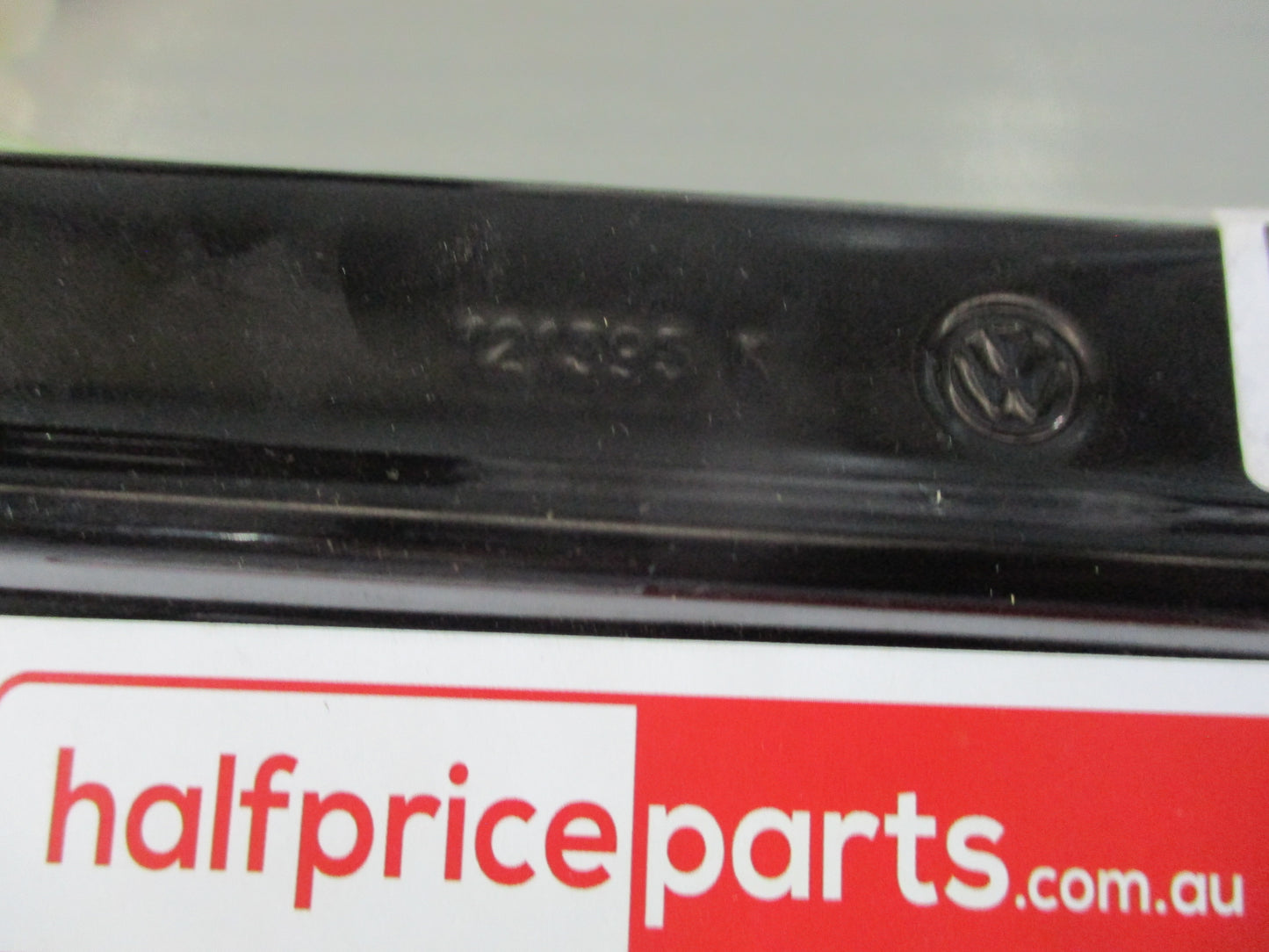 Volkswagen Amarok Genuine Front Left Window Regulator New Part