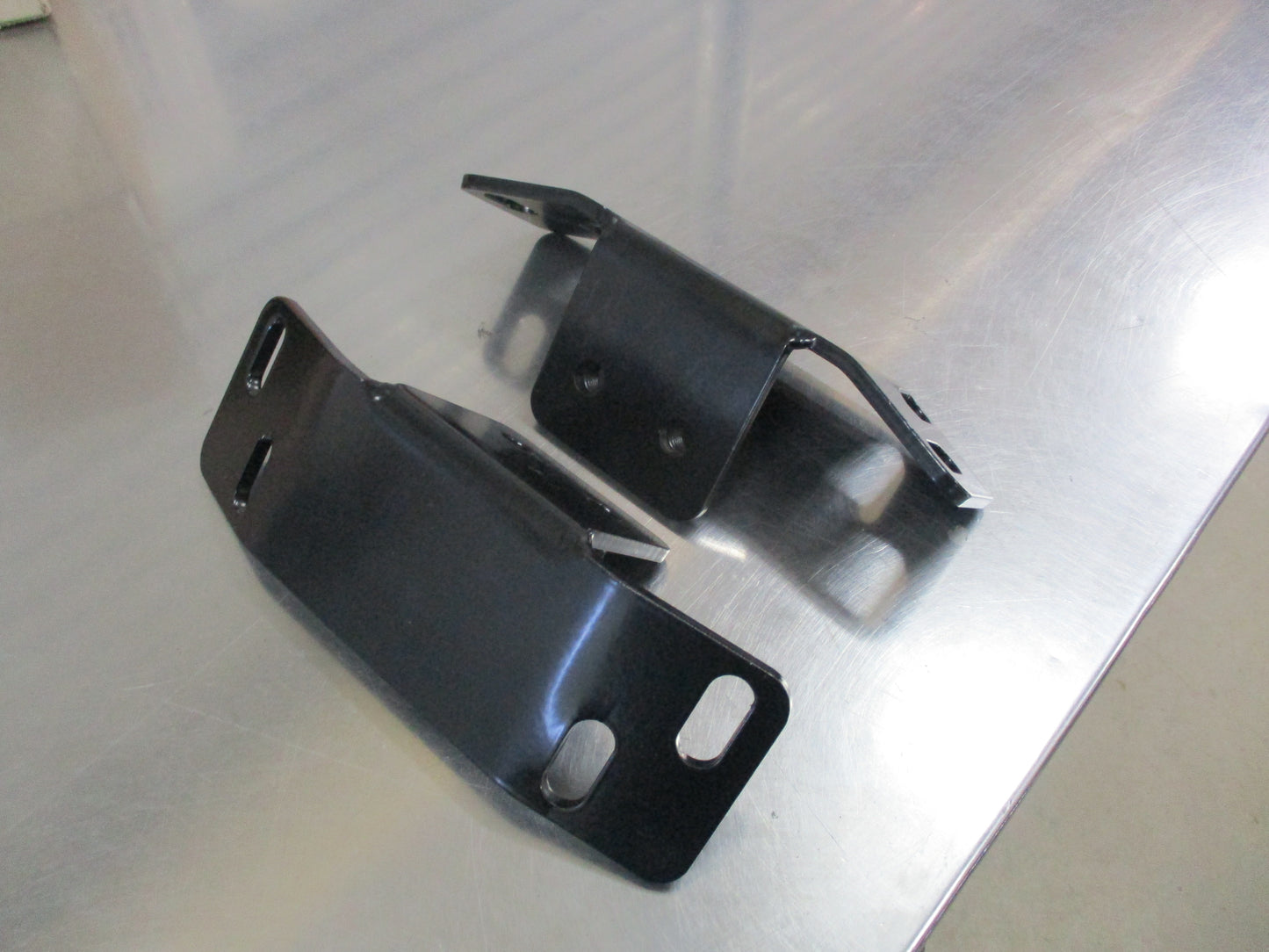 Nissan R51M Pathfinder Genuine Bar Mounting Brackets New