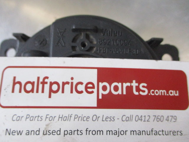 Ford PX Ranger/Mazda BT-50 Genuine Valeo Fog Light Left Or Right Used Part VGC.