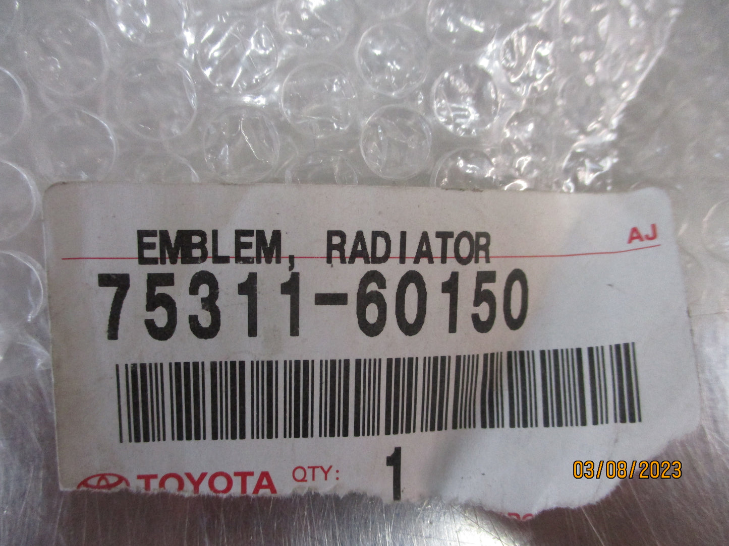 Toyota Prado 120 Genuine Front Grille Emblem New Part