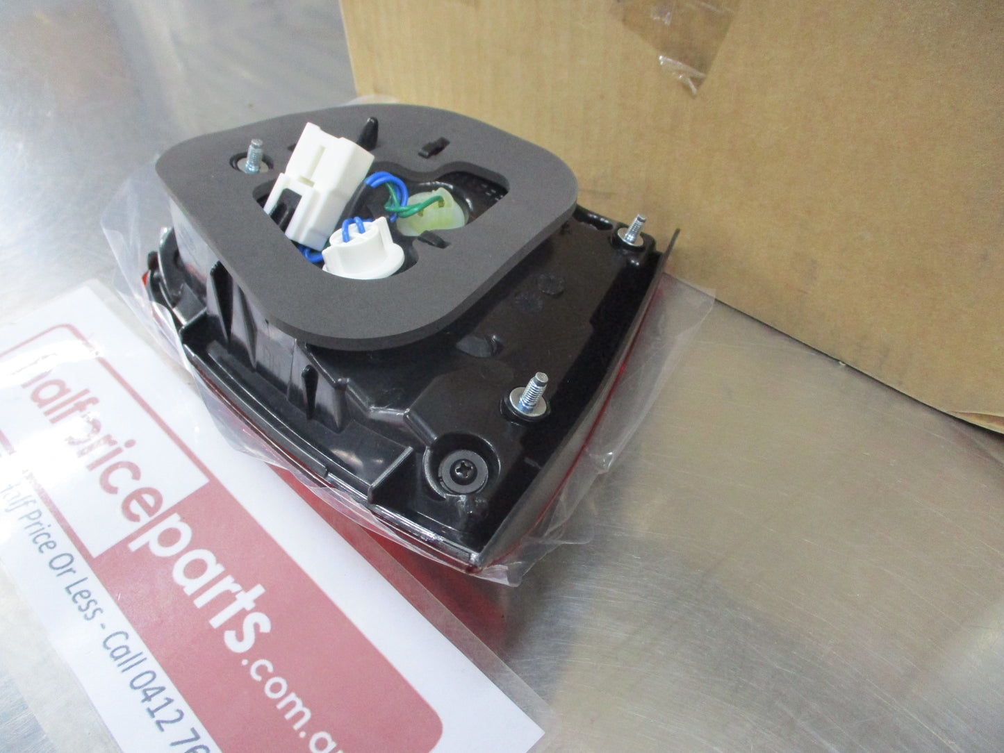Kia Rio Genuine Right Hand Rear Tail Light New Part