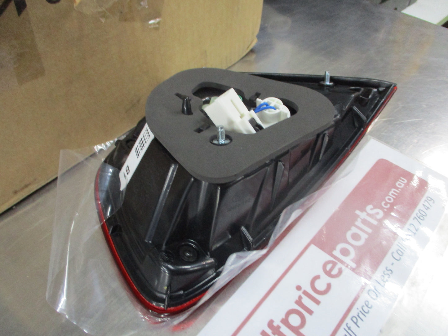 Kia Rio Genuine Right Hand Rear Tail Light New Part