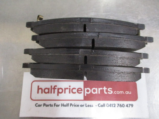 Mitsubishi Triton Genuine Front Brake Pad Set New Part