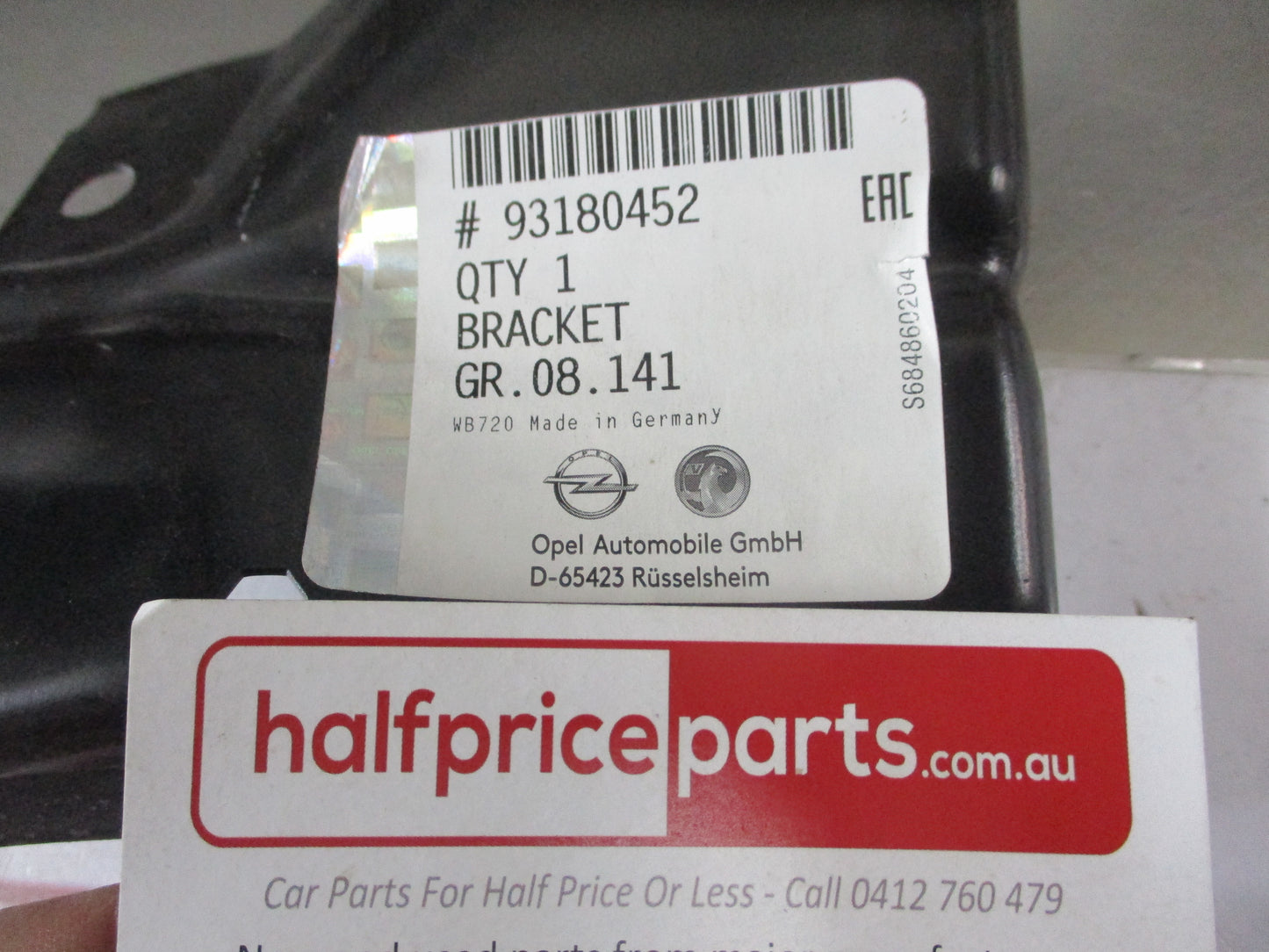 Holden Astra H Genuine Right Hand Front Guard Bracket New Part