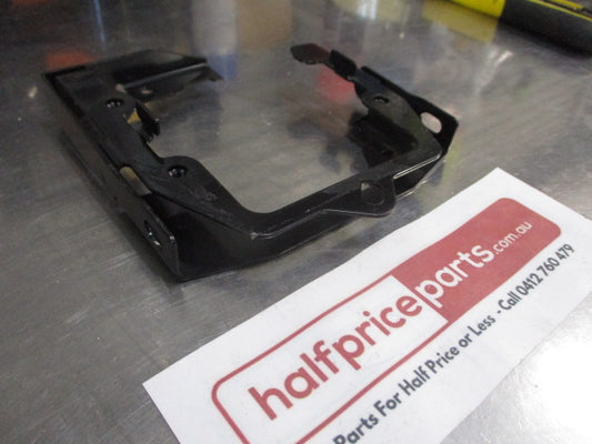 Mitsubishi Outlander Genuine Left / Right Fog Light Bracket Assembly New Part