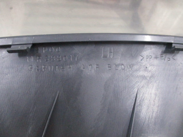 Mitsubishi Pajero Genuine Left Hand Front Fog Light Cover New Part