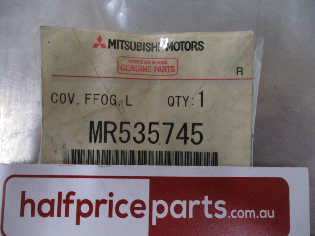 Mitsubishi Pajero Genuine Left Hand Front Fog Light Cover New Part