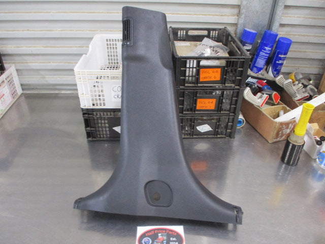 Hyundai Santa Fe CM Genuine Left Hand Center B-Pillar Lower Trim New Part.