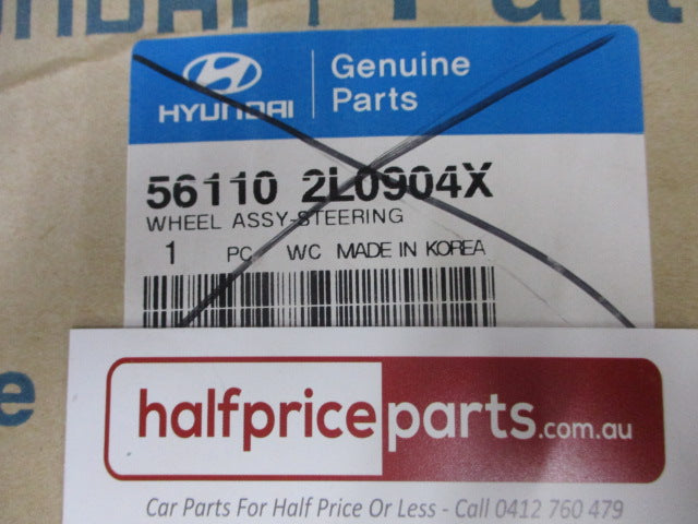 Hyundai I30 FD Genuine 3-Spoke Steering Wheel With Cruise Control Controllers New Part
