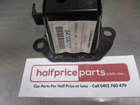 Mitsubishi Outlander Genuine Left Hand Rear Bumper Bracket New Part