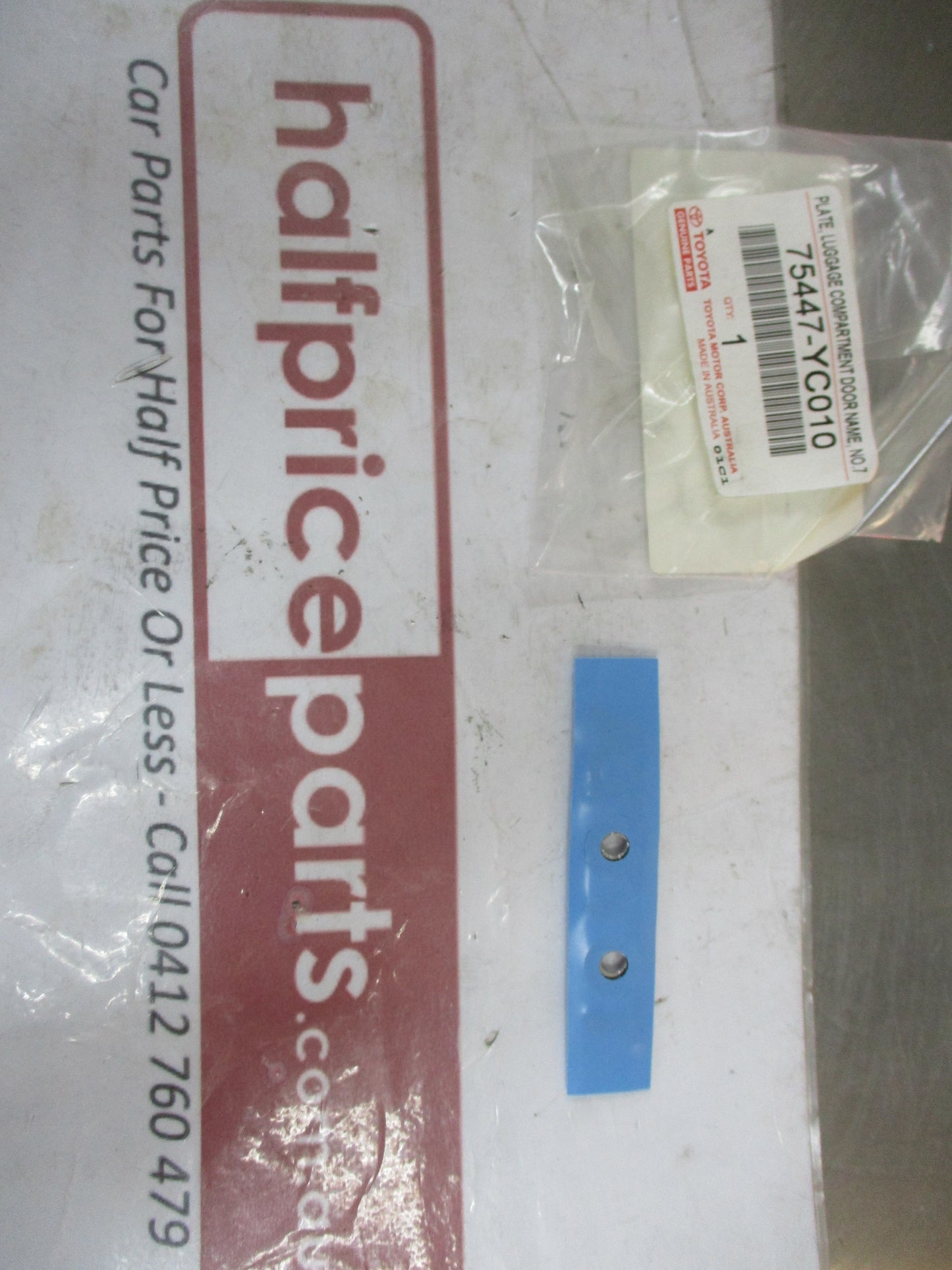 Toyota Camry Genuine Rear Boot Chrome Emblem New Part