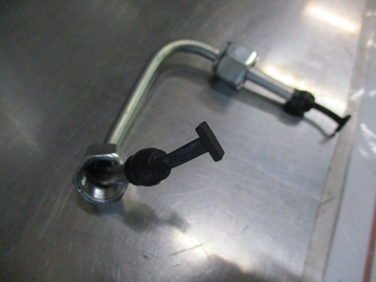 Holden Cruze Genuine Fuel Injection Feed Pipe New Part