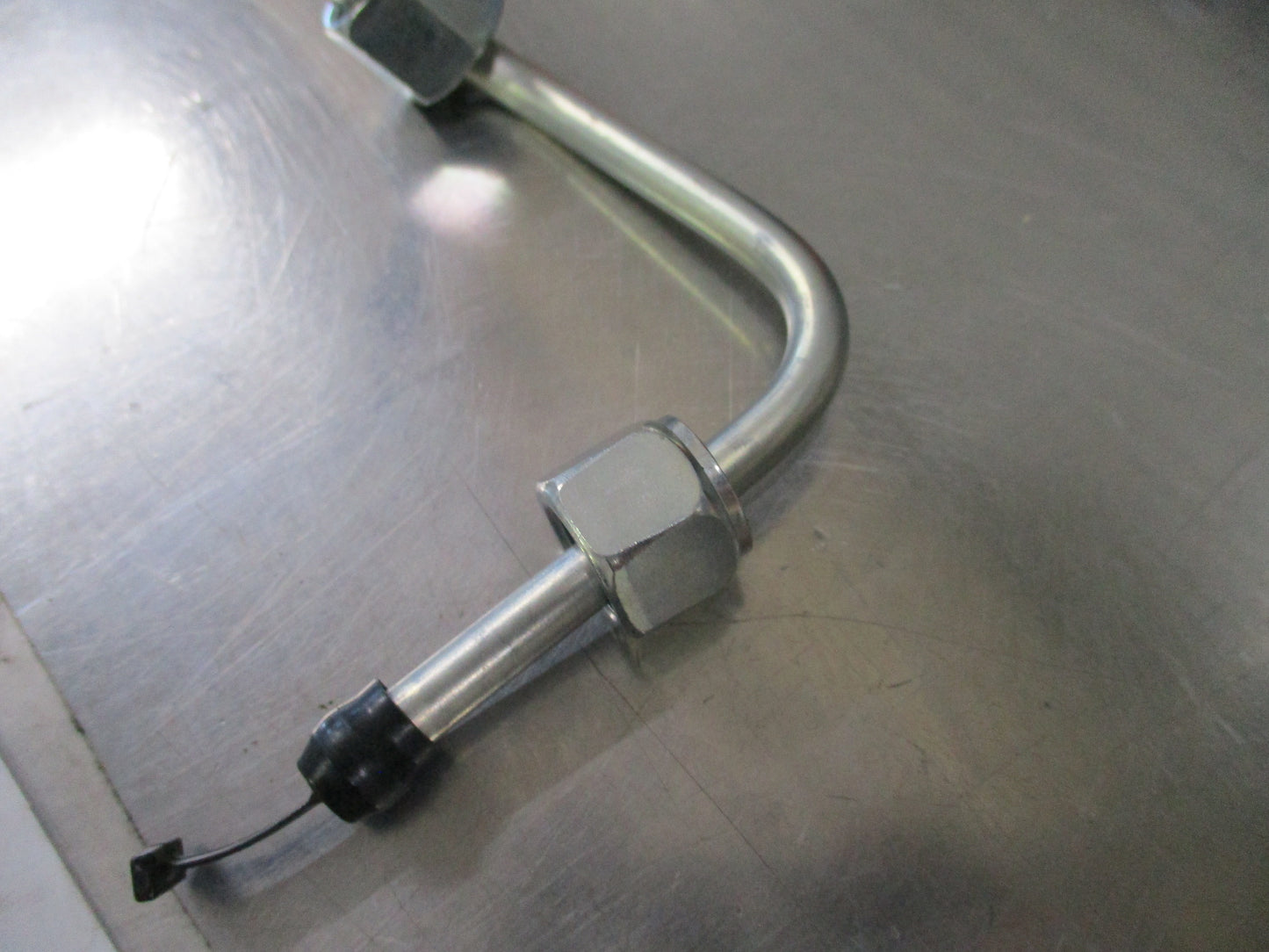 Holden Cruze Genuine Fuel Injection  Feed Pipe New Part