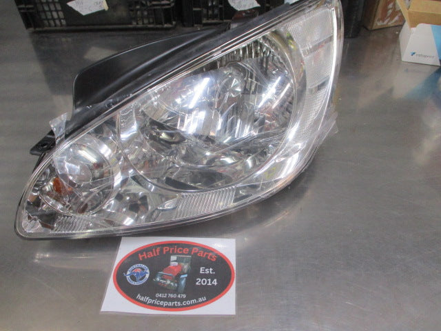 Hyundai Getz TB Genuine Right Hand Front Head Light (Drivers) New Part