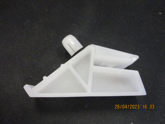 Nissan GU4 Patrol Genuine Flare Clip Lower Door New Part