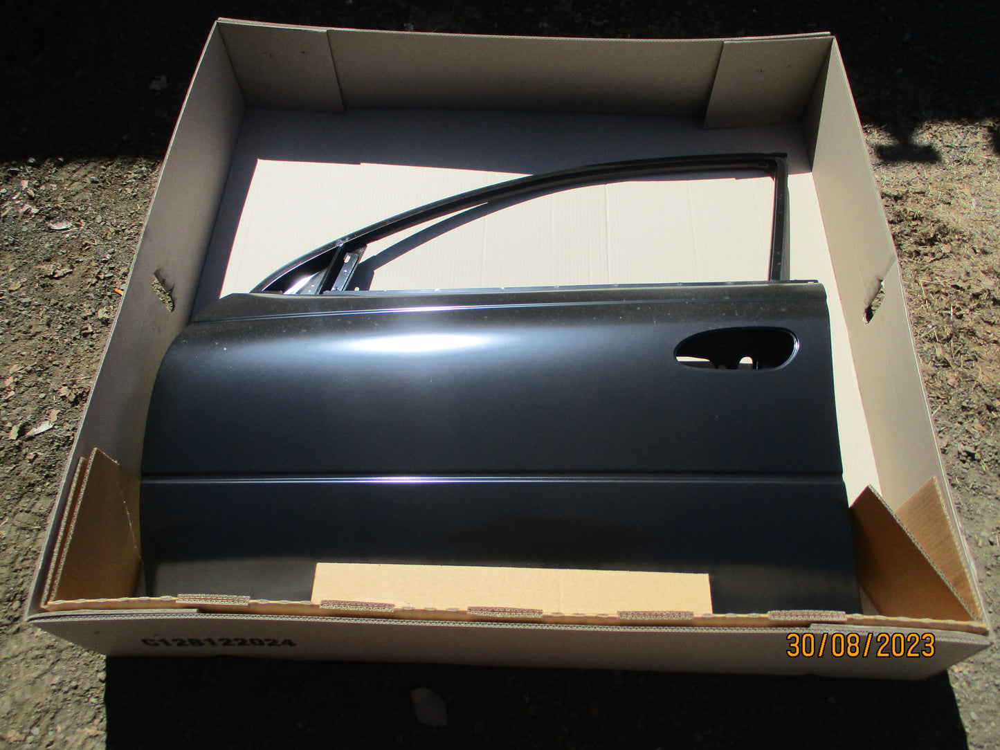 Holden VZ Commodore/Caprice/Calais/Monaro (Black Factory Primer) New Part