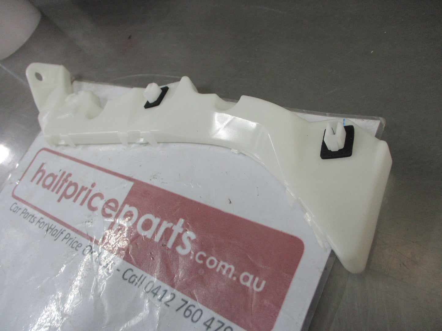 Mazda 6 Genuine Right Hand Rear Bumper Retainer New Part