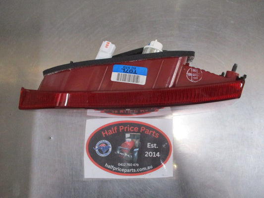 Hyundai Santa Fe Genuine Left Hand Inner Tail Light Assembly New Part