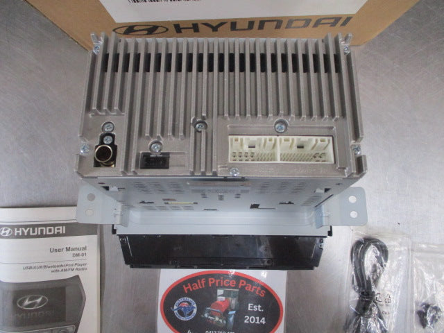 Hyundai Santa Fe DM Genuine Stereo Head Unit Assembly New Part