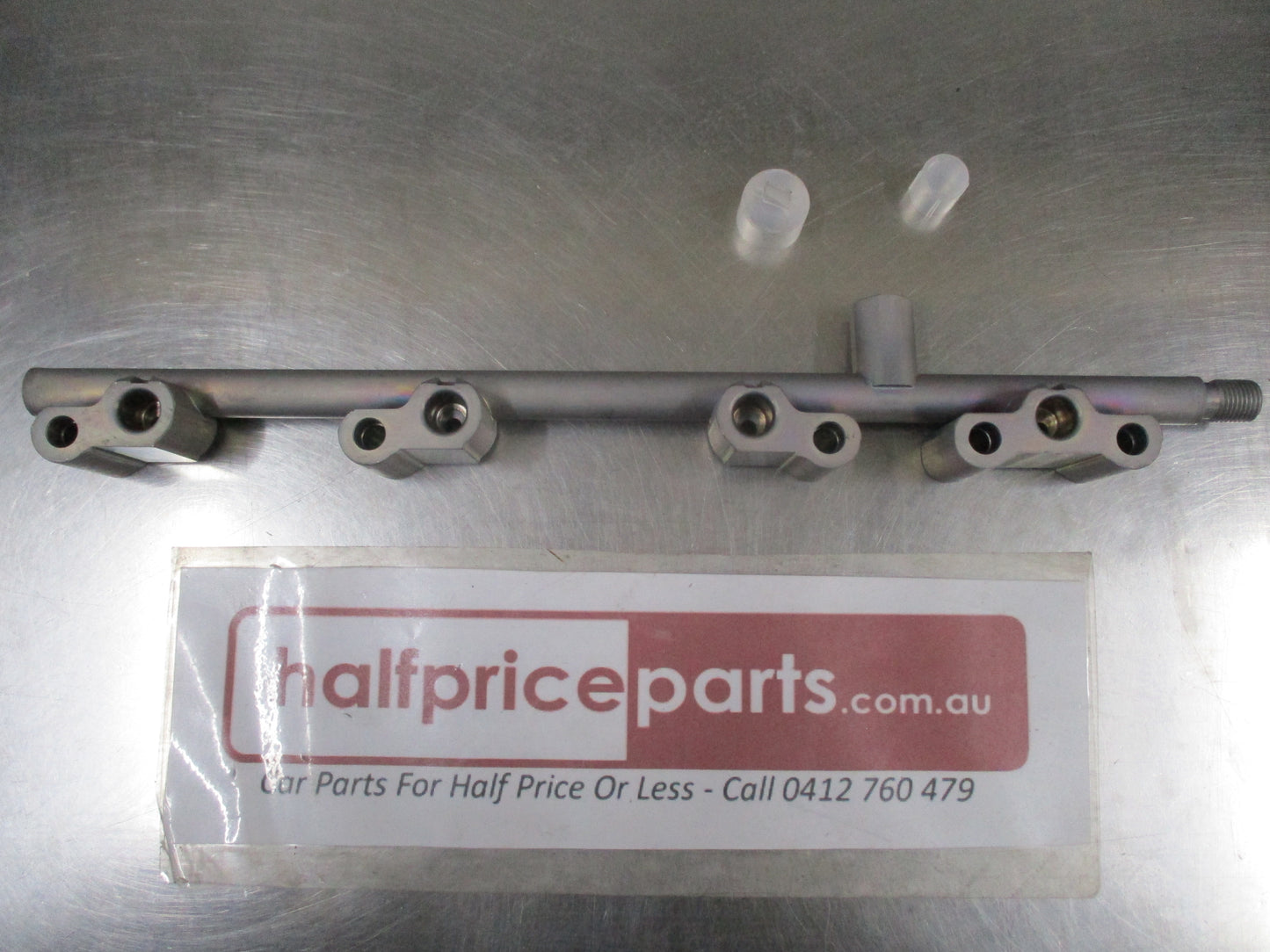 Nissan Juke Genuine Fuel Rail New Part