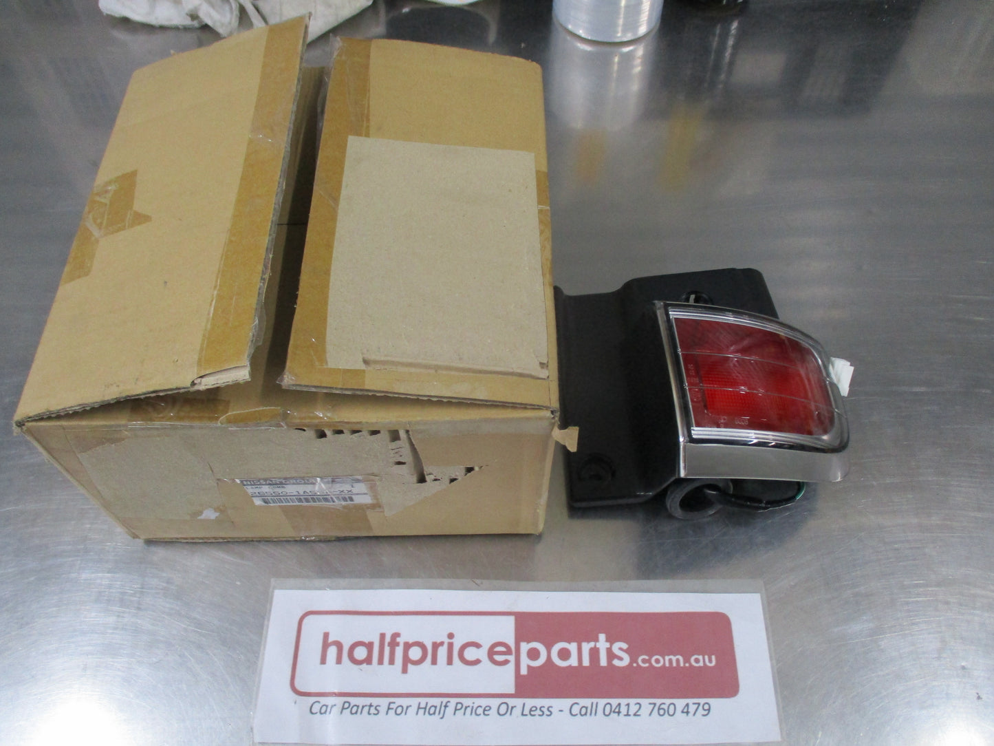 Nissan Elgrand Genuine Right Hand Rear Taillight New Part