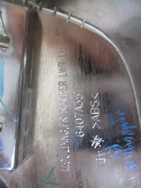 Mitsubishi Pajero Sport Genuine Left Hand Front Bumper Lower Chrome Garnish Trim Used Part