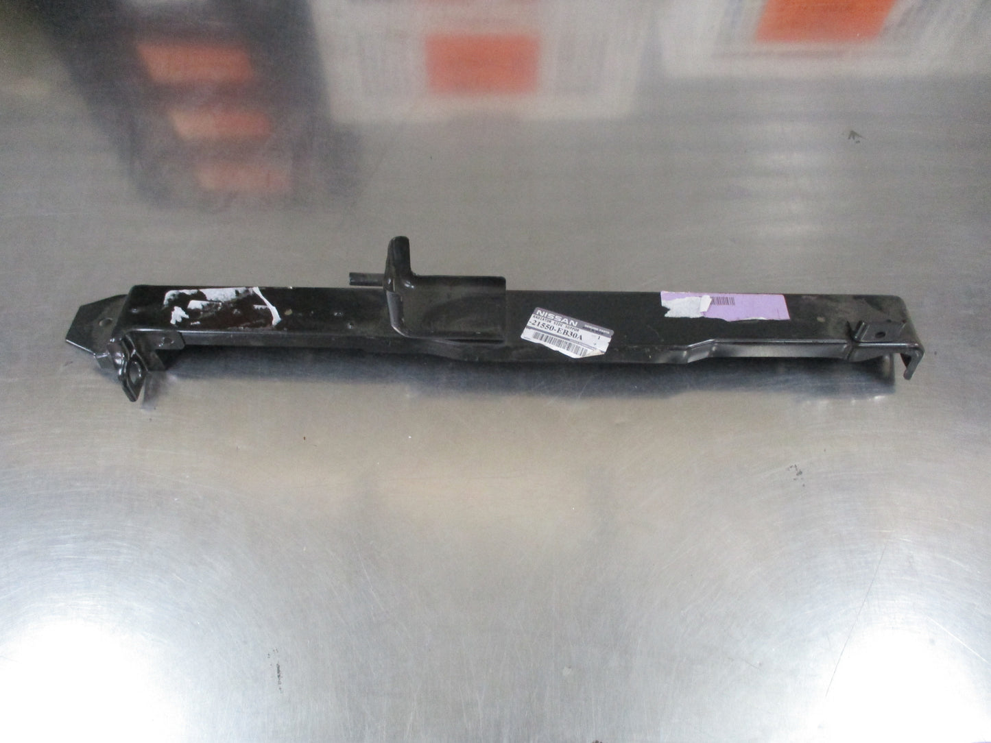 Nissan Navara Genuine Radiator Support Bracket New