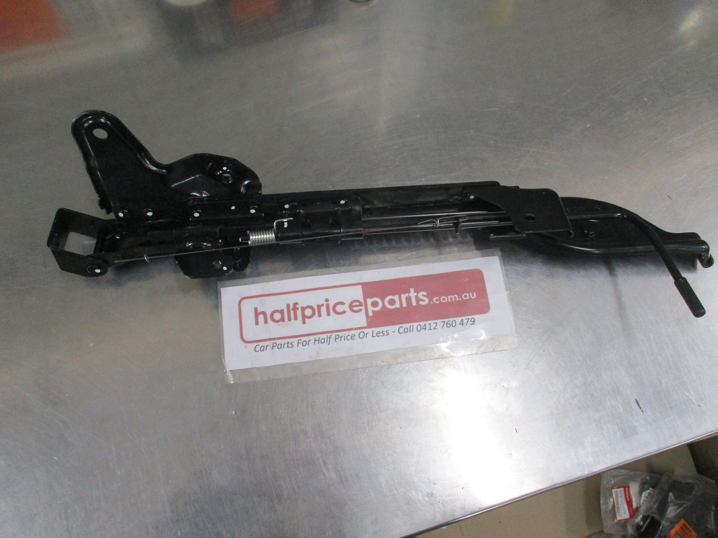 Suzuki Carry-Super Carry GC415V-GC416V Right Hand Front Inside Seat Adjuster Rail New Part