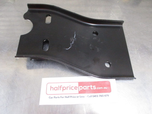 Mitsubishi Triton Right Hand Rear Bumper Bracket New Part