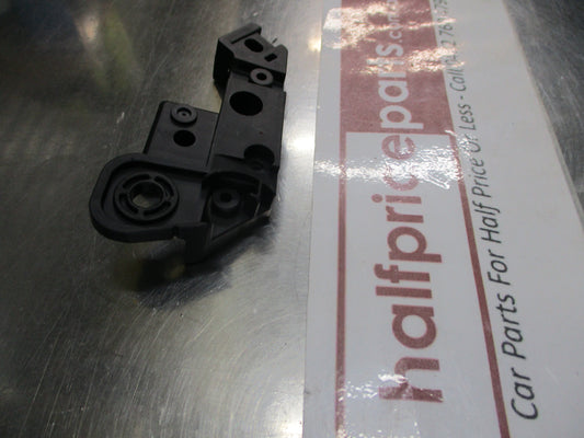 Hyundai i40 Genuine Left Headlight Support Bracket New Part